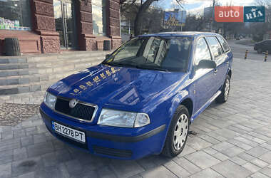 Універсал Skoda Octavia 2003 в Одесі