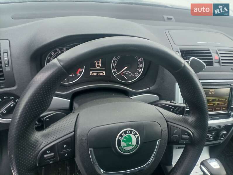 Універсал Skoda Octavia 2010 в Дубні