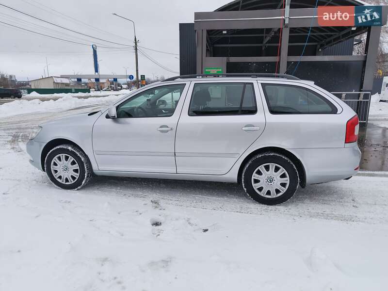Універсал Skoda Octavia 2010 в Миргороді фото 10 Універсал Skoda Octavia 2010 в Миргороді
