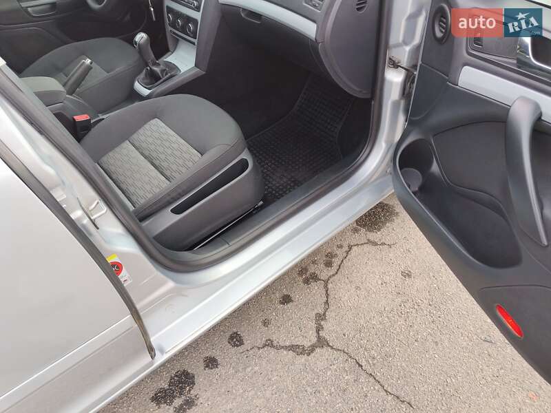 Універсал Skoda Octavia 2010 в Миргороді фото 23 Універсал Skoda Octavia 2010 в Миргороді