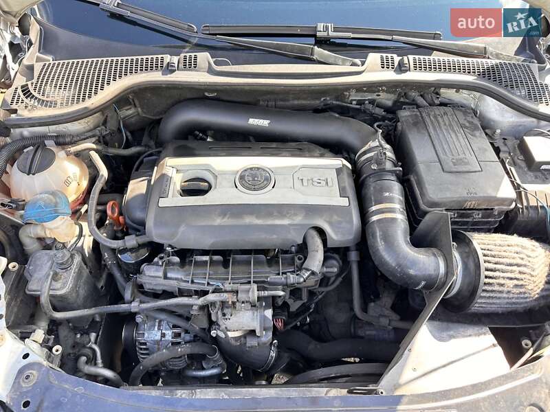 Універсал Skoda Octavia 2011 в Запоріжжі