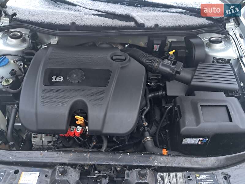 Лифтбек Skoda Octavia 2010 в Полтаве фото 17 Лифтбек Skoda Octavia 2010 в Полтаве