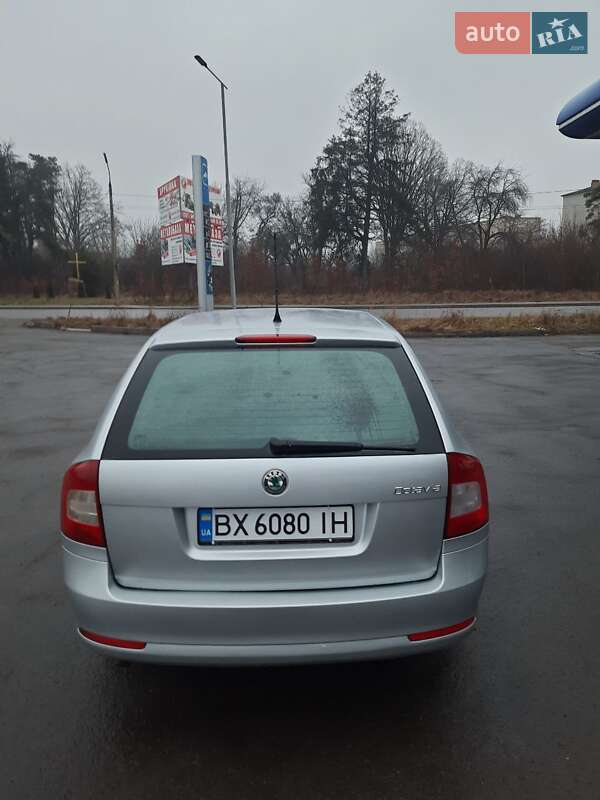 Универсал Skoda Octavia 2009 в Шепетовке