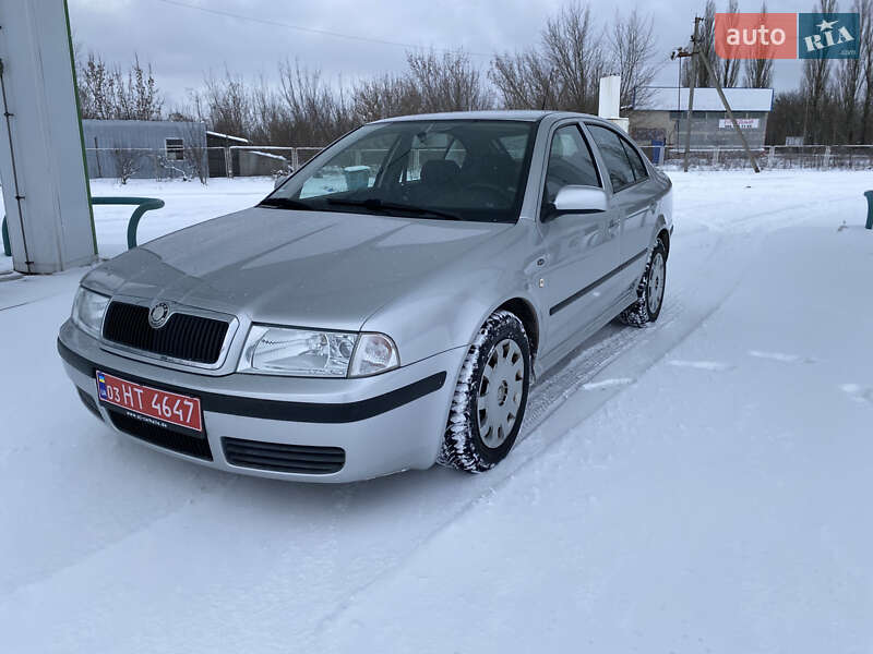 Лифтбек Skoda Octavia 2005 в Ахтырке
