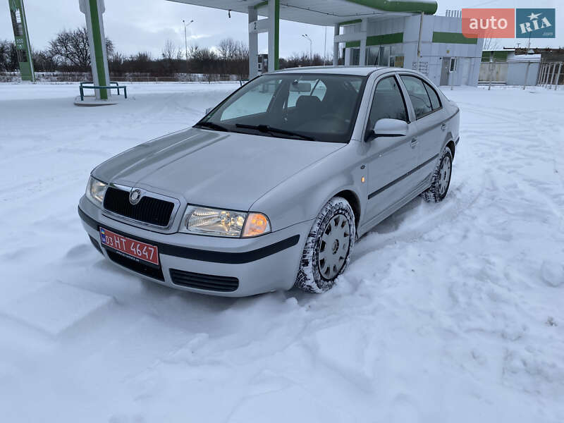 Лифтбек Skoda Octavia 2005 в Ахтырке