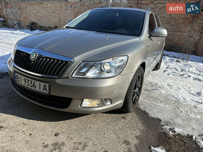 Универсал Skoda Octavia 2009 в Полтаве