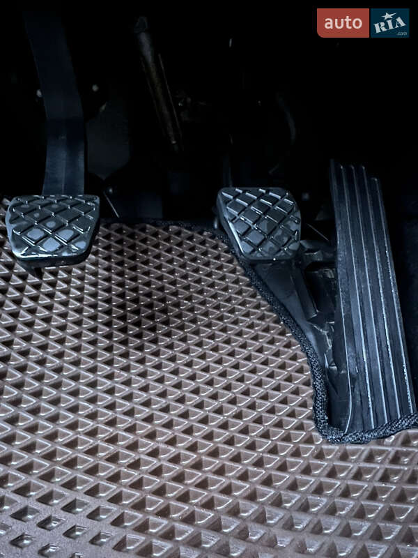 Універсал Skoda Octavia 2012 в Хмельницькому