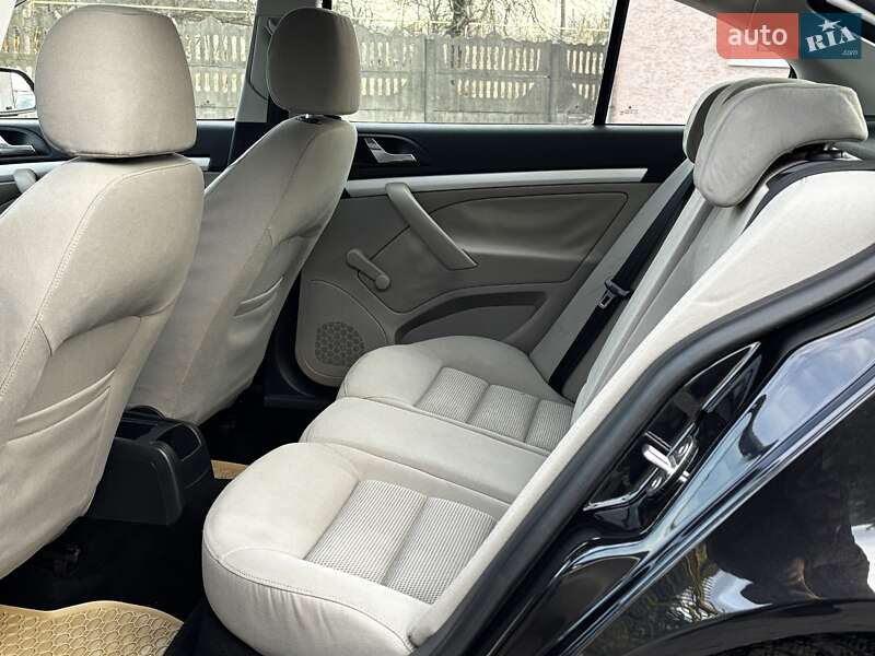 Лифтбек Skoda Octavia 2007 в Дрогобыче