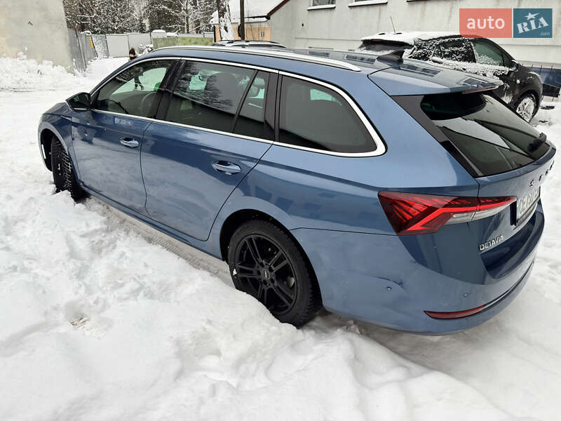 Універсал Skoda Octavia 2020 в Чернівцях