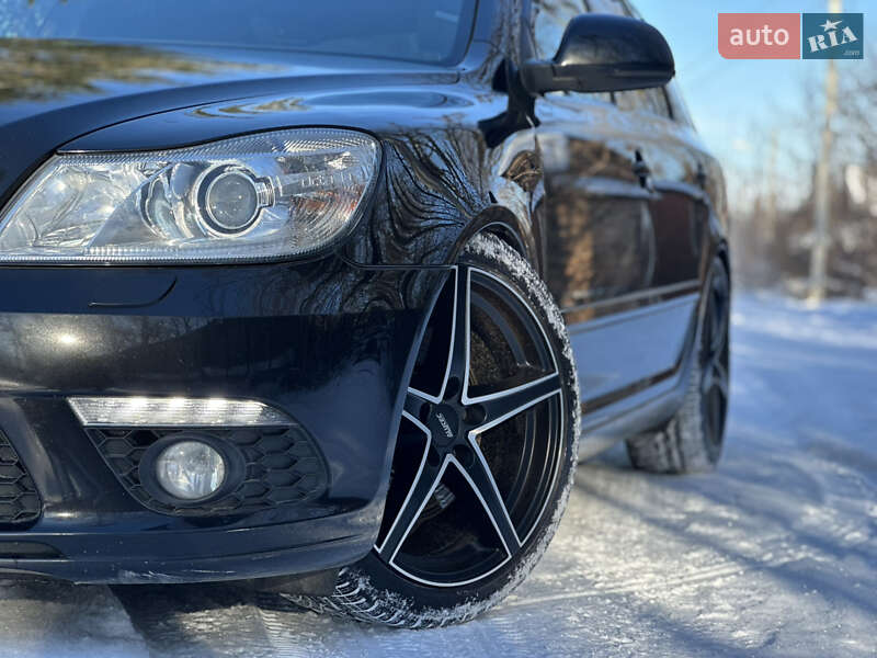 Универсал Skoda Octavia 2011 в Коростене