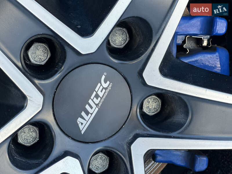 Универсал Skoda Octavia 2011 в Коростене