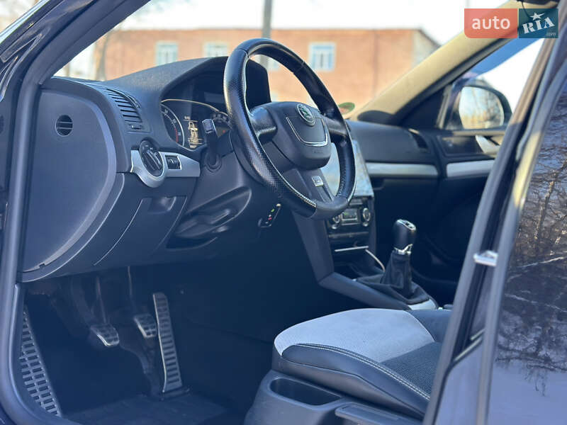 Универсал Skoda Octavia 2011 в Коростене