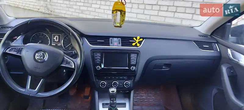 Skoda Octavia 2016 VIN TMB1JCNE8G0236462 фото оголошення 31 з 76