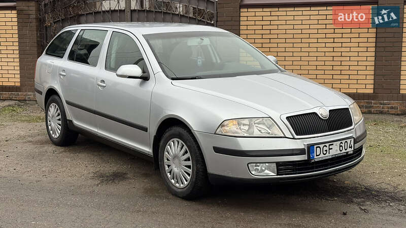 Універсал Skoda Octavia 2008 в Кривому Розі
