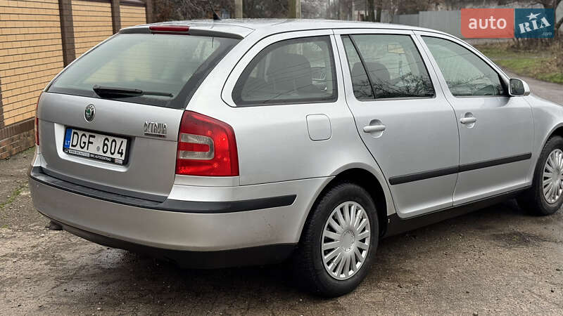 Універсал Skoda Octavia 2008 в Кривому Розі