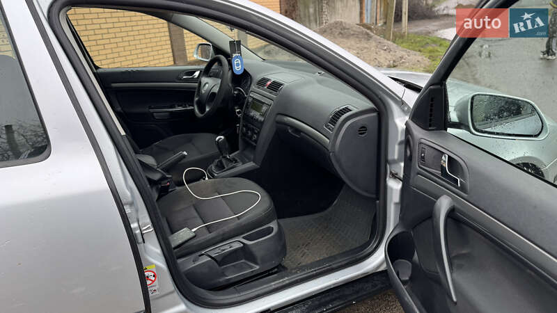 Універсал Skoda Octavia 2008 в Кривому Розі