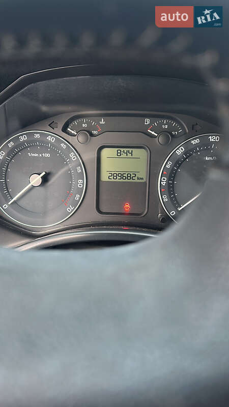 Лифтбек Skoda Octavia 2006 в Могилев-Подольске фото 11 Лифтбек Skoda Octavia 2006 в Могилев-Подольске