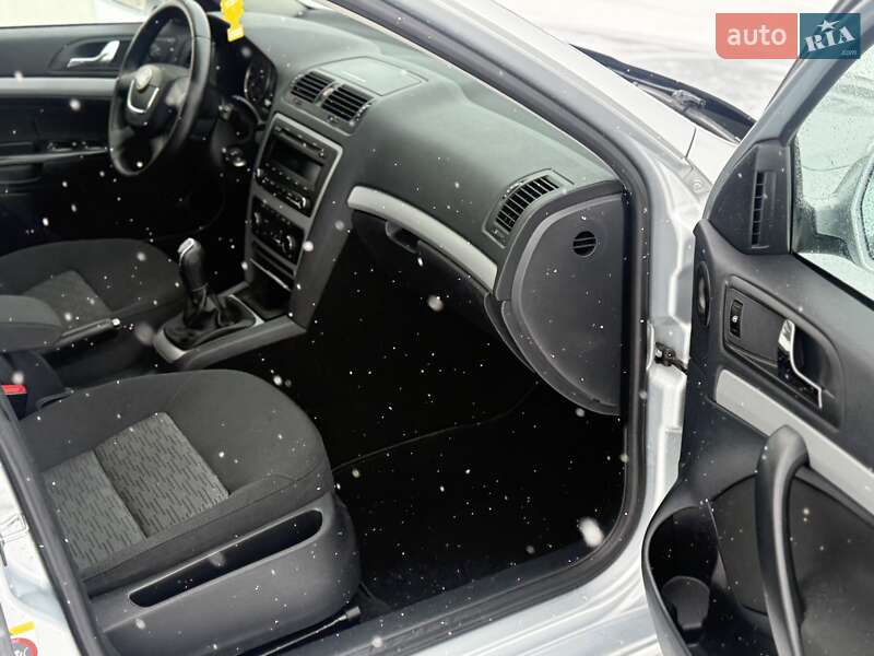 Універсал Skoda Octavia 2012 в Сарнах фото 29 Універсал Skoda Octavia 2012 в Сарнах