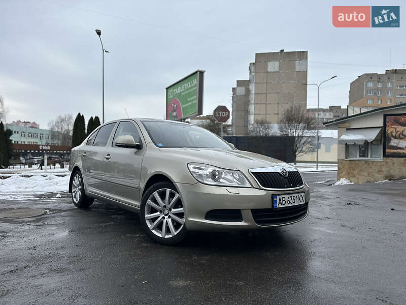 Лифтбек Skoda Octavia 2009 в Виннице