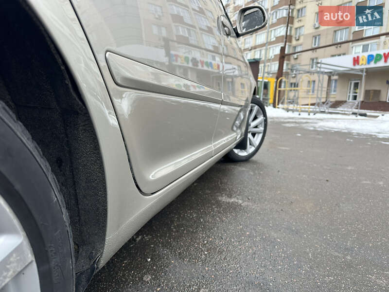 Лифтбек Skoda Octavia 2009 в Виннице