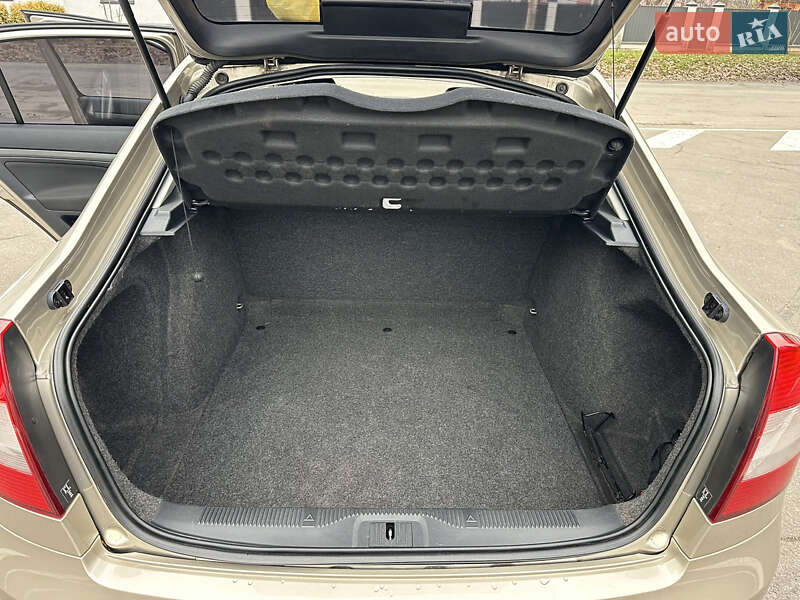 Лифтбек Skoda Octavia 2009 в Виннице