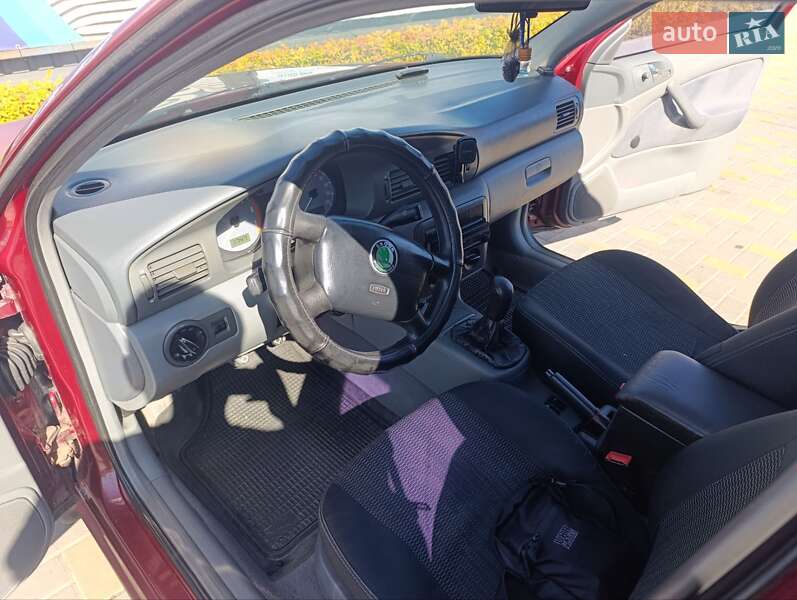 Лифтбек Skoda Octavia 1998 в Виннице