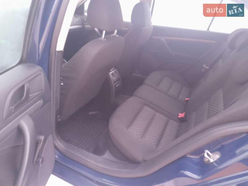 Ліфтбек Skoda Octavia 2011 в Рівному