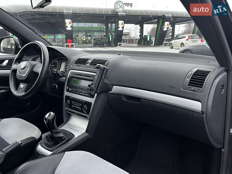 Универсал Skoda Octavia 2011 в Луцке