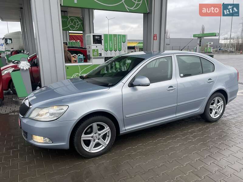 Ліфтбек Skoda Octavia 2009 в Луцьку