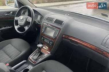 Лифтбек Skoda Octavia 2009 в Луцке