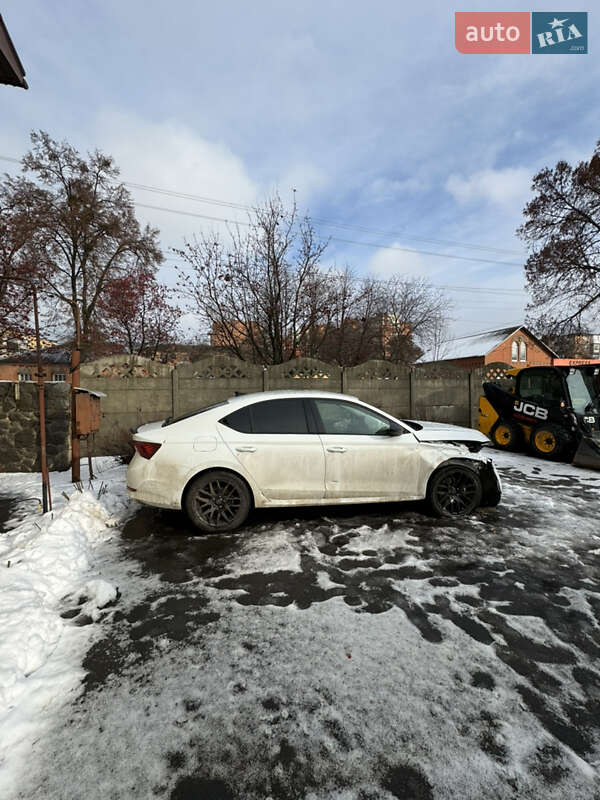 Лифтбек Skoda Octavia 2022 в Полтаве