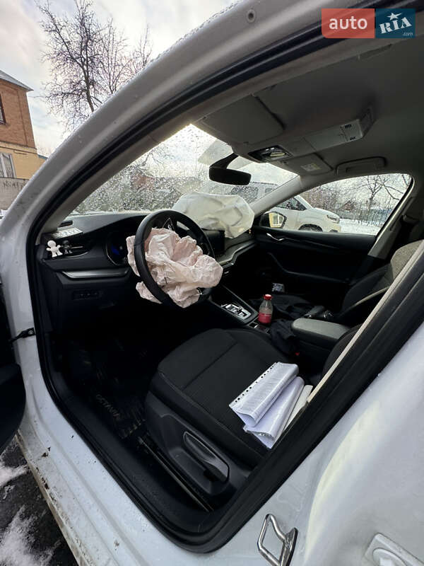 Лифтбек Skoda Octavia 2022 в Полтаве