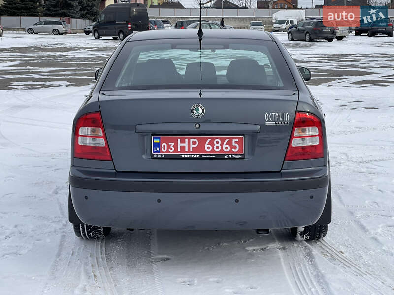 Лифтбек Skoda Octavia 2010 в Виннице