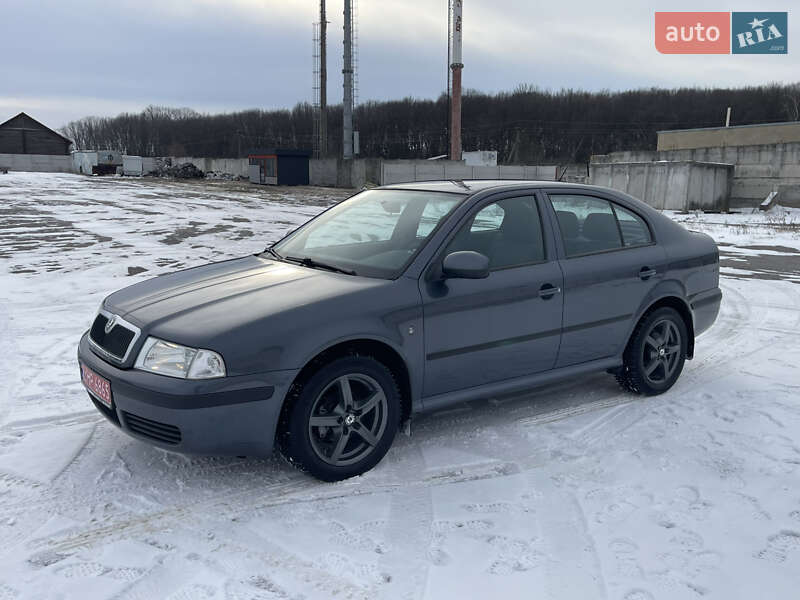 Лифтбек Skoda Octavia 2010 в Виннице