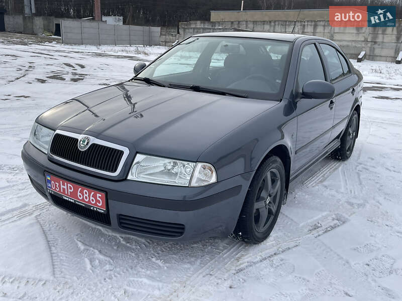 Лифтбек Skoda Octavia 2010 в Виннице