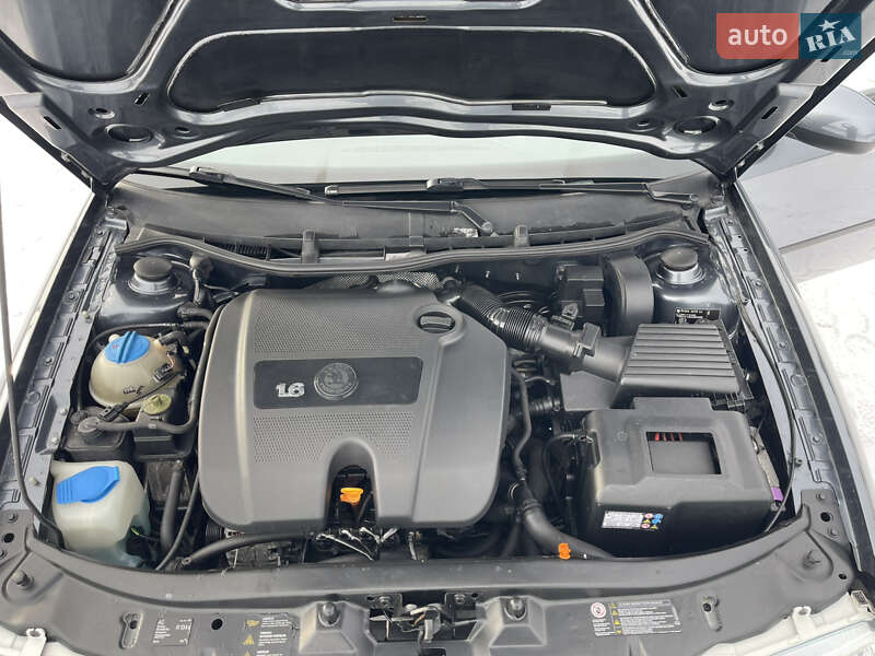 Лифтбек Skoda Octavia 2010 в Виннице