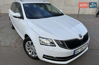 Універсал Skoda Octavia 2019 в Києві