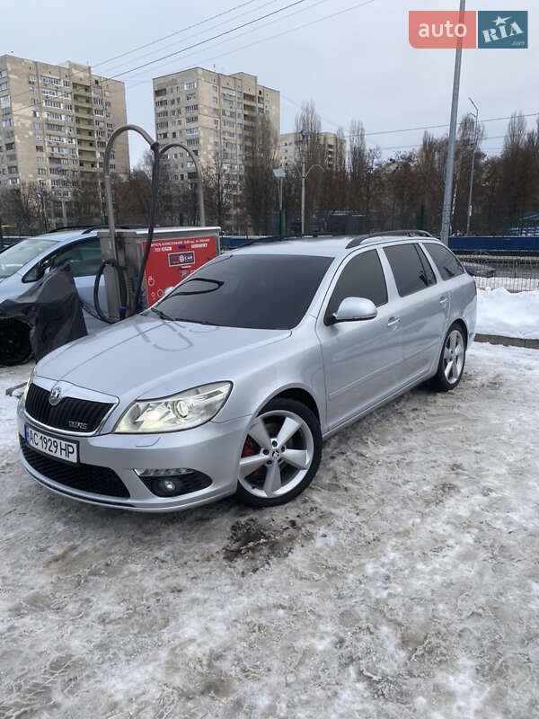 Универсал Skoda Octavia 2010 в Киеве