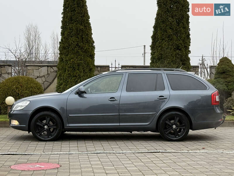 Універсал Skoda Octavia 2011 в Сарнах