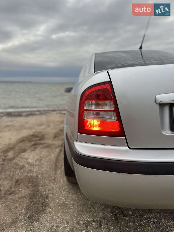 Лифтбек Skoda Octavia 2007 в Южном