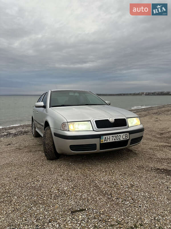 Лифтбек Skoda Octavia 2007 в Южном