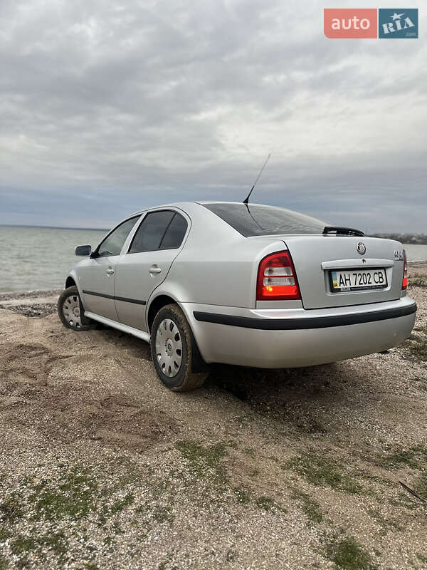 Лифтбек Skoda Octavia 2007 в Южном