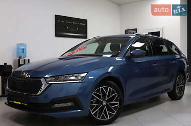 Универсал Skoda Octavia 2022 в Дрогобыче