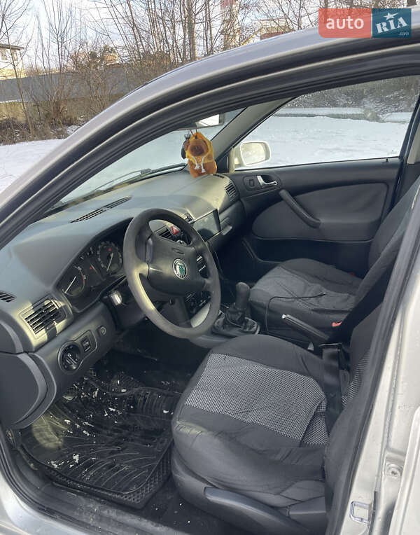 Лифтбек Skoda Octavia 2007 в Ровно фото 7 Лифтбек Skoda Octavia 2007 в Ровно