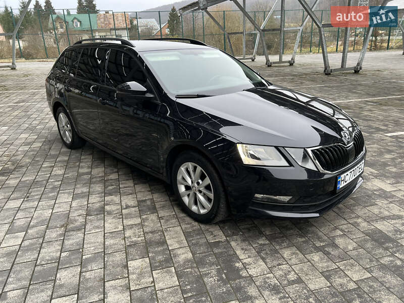 Универсал Skoda Octavia 2017 в Львове фото 12 Универсал Skoda Octavia 2017 в Львове
