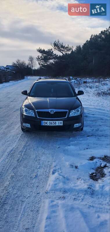 Skoda Octavia 2011