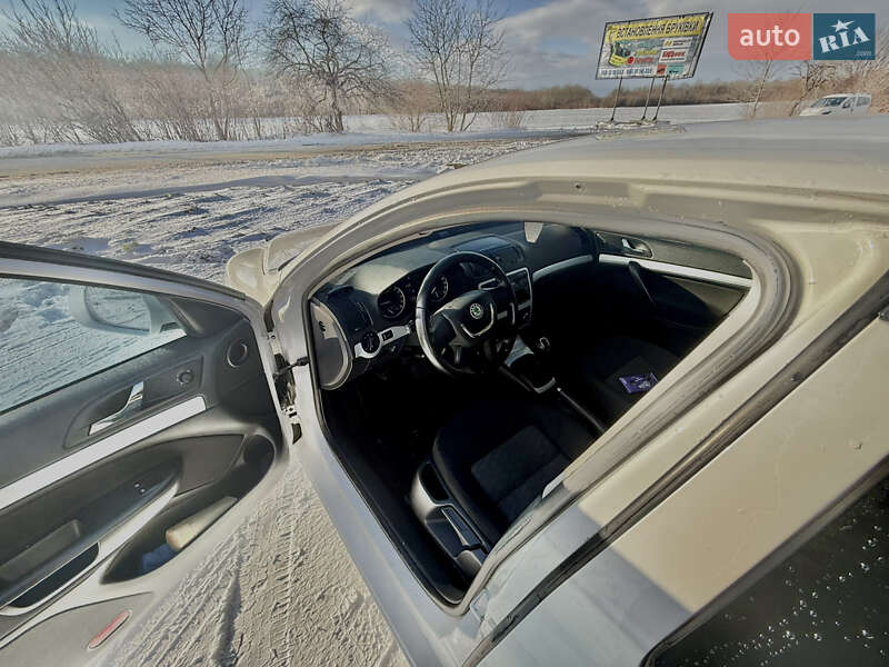 Ліфтбек Skoda Octavia 2011 в Городенці