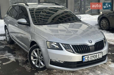 Универсал Skoda Octavia 2017 в Чернигове