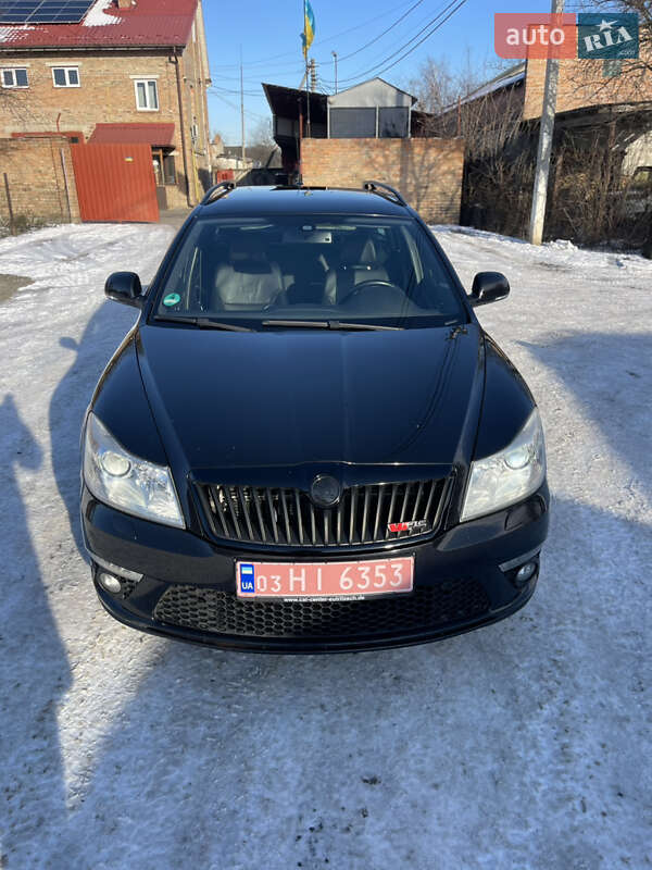 Универсал Skoda Octavia 2010 в Луцке