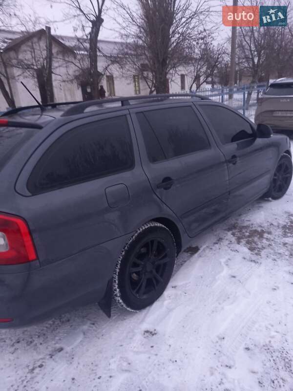 Универсал Skoda Octavia 2011 в Новгородке